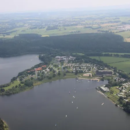 Le Nid Des Mésanges Chalet Büllingen