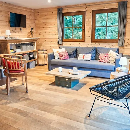 Le Nid Des Mésanges *