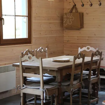 Le Nid Des Mésanges Chalet Büllingen